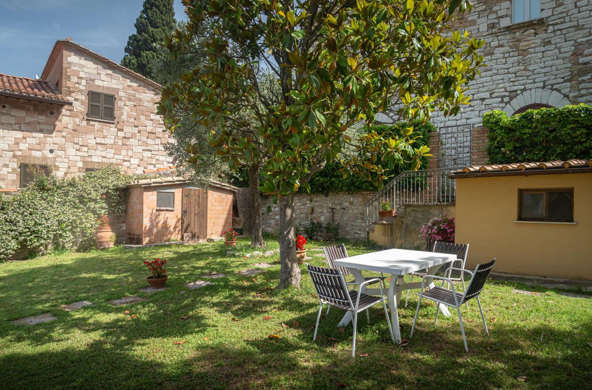 B&B Il Chiostro Assisi Esterno foto